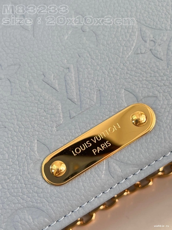 WIS LOUIS Chain Wallet On VUITTON Lily 1110